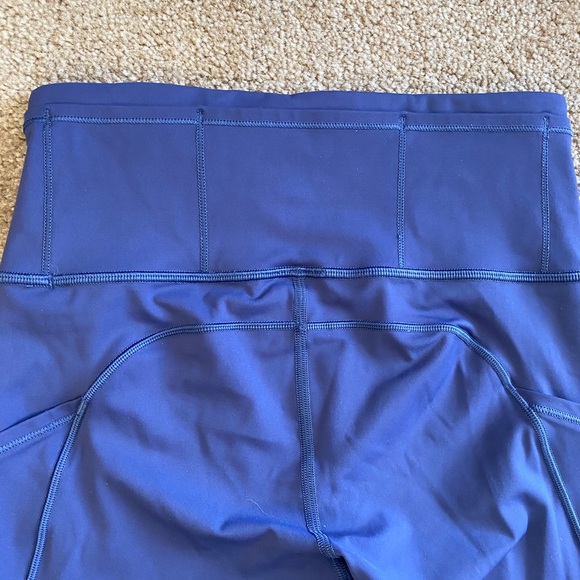 Lululemon Fast & Free Crop II 19” - Picture 4 of 5